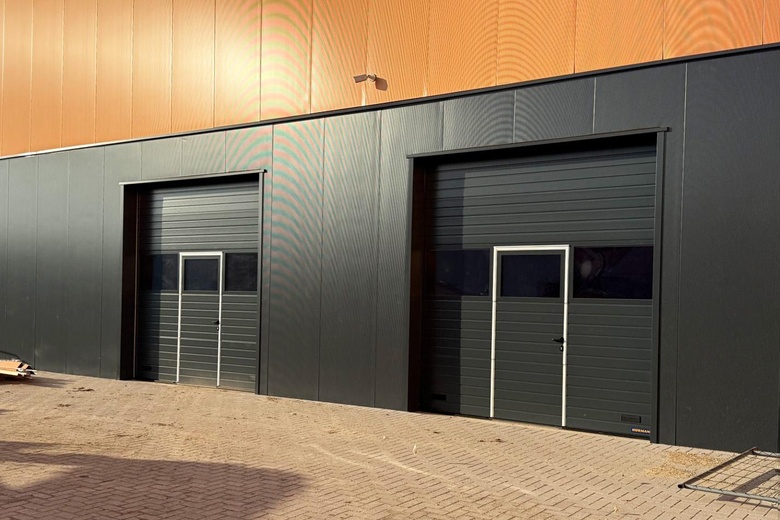 BedrijfsruimteaanEnergiebaan 4 a 24<br/> inOude-Tonge BedrijfsruimteaanEnergiebaan 4 a 24<br/> inOude-Tonge