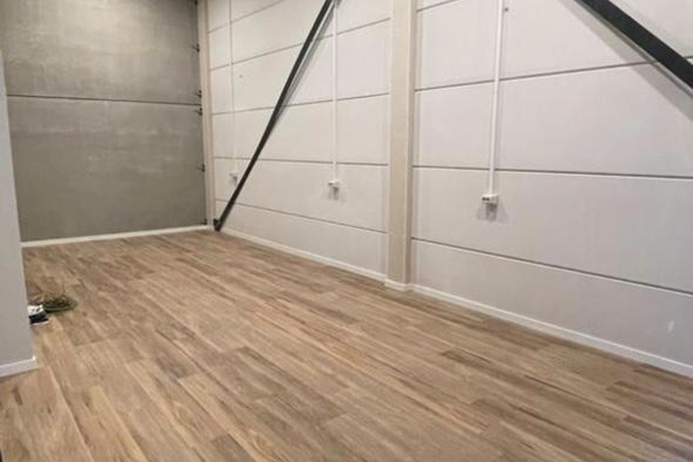 BedrijfsruimteaanOude Apeldoornseweg 45 012<br/> inApeldoorn