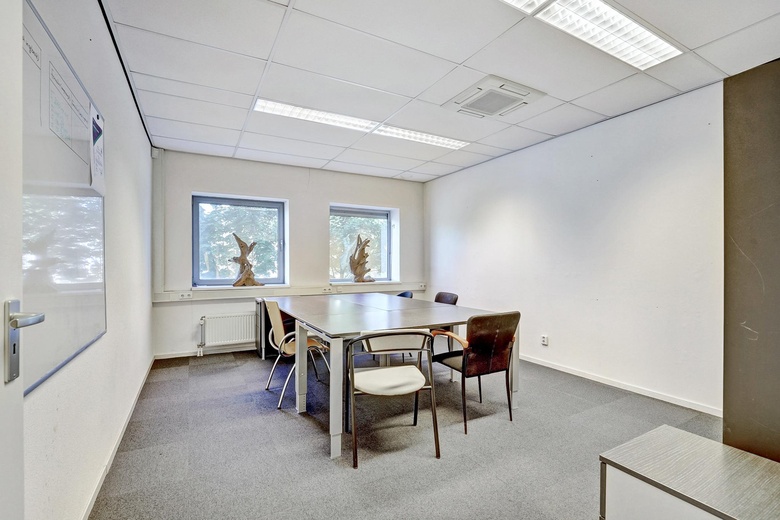 KantoorruimteaanJan van Galenstraat 41<br/> inSchiedam KantoorruimteaanJan van Galenstraat 41<br/> inSchiedam