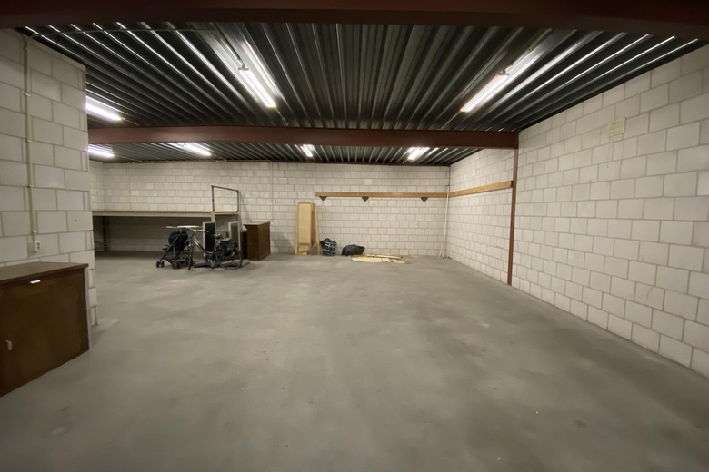 BedrijfsruimteaanLaageinde 95<br/> inWaalwijk