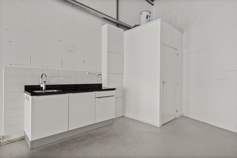 WinkelruimteaanChurchillplein 1 a<br/> inVelp