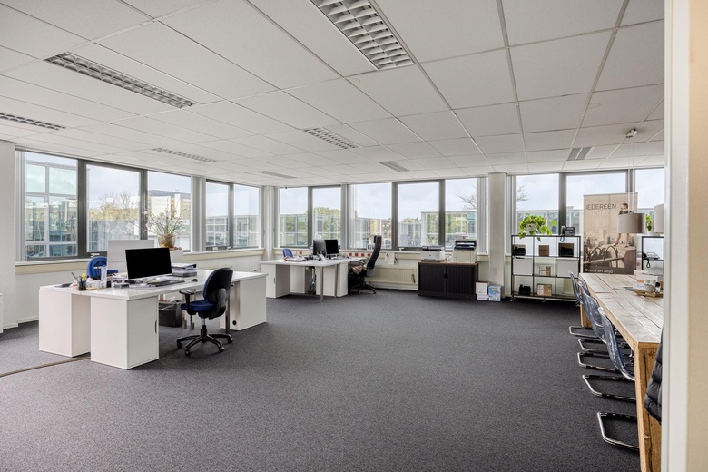 KantoorruimteaanOverwegwachter 6<br/> inRotterdam
