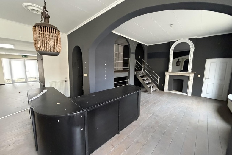 BedrijfsruimteaanStationsweg 5<br/> inHulst