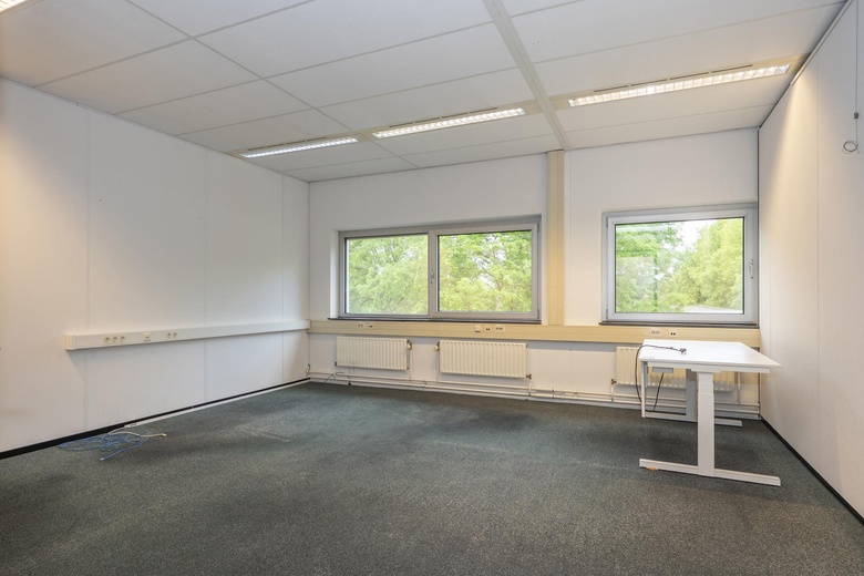 KantoorruimteaanHub Dassenplein 3<br/> inSittard KantoorruimteaanHub Dassenplein 3<br/> inSittard