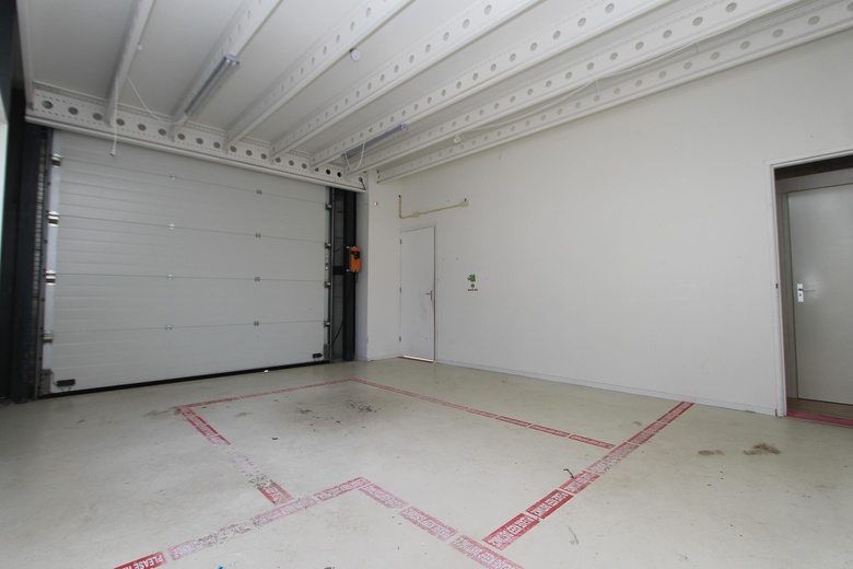 BedrijfsruimteaanWeg en Land 42 j<br/> inBergschenhoek