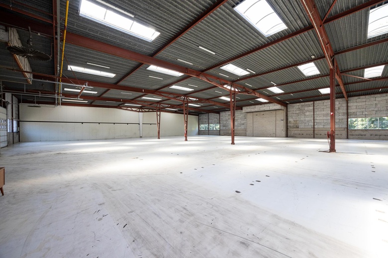 BedrijfsruimteaanVennestraat 10<br/> inLisse BedrijfsruimteaanVennestraat 10<br/> inLisse