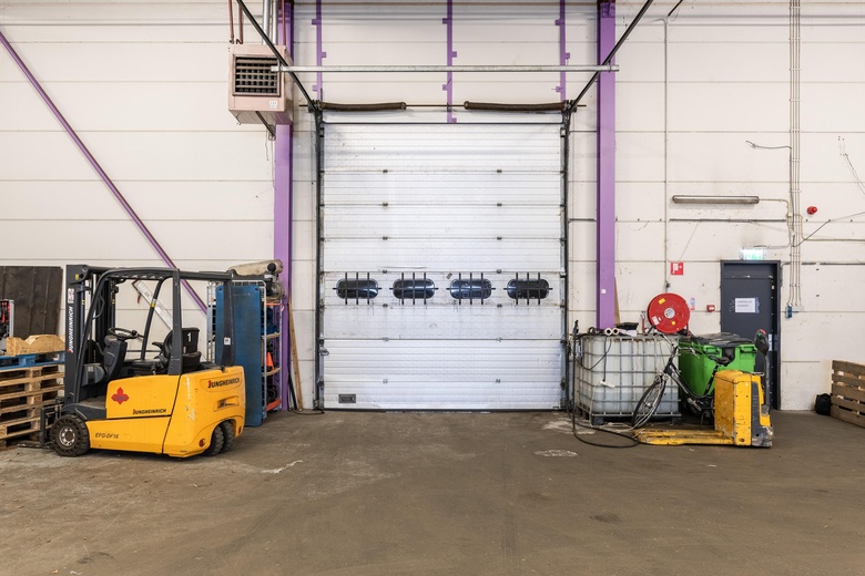 BedrijfsruimteaanKanaal Noord 143<br/> inApeldoorn