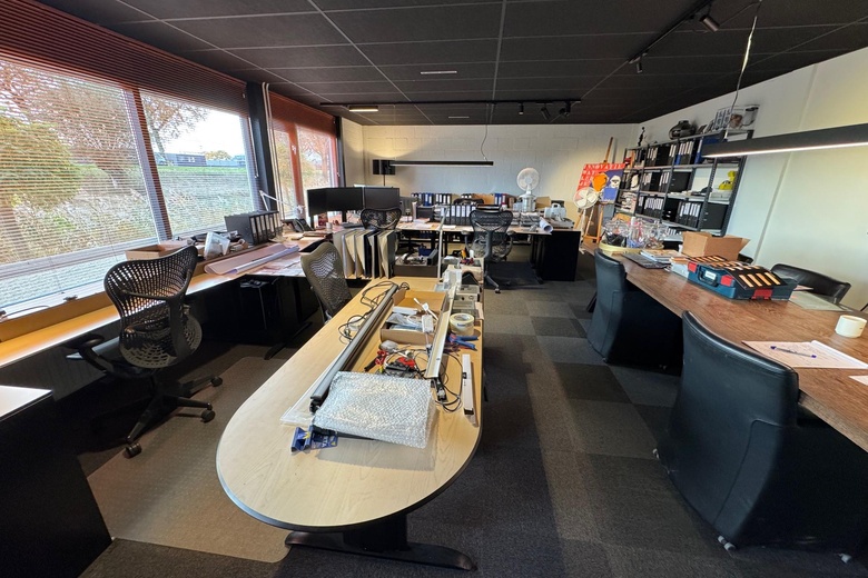 BedrijfsruimteaanElftweg 54<br/> inRaamsdonksveer