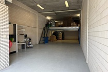 Bekijk foto 2 van eenheid 1 aan de Laan van Waalhaven 139 A in Den Haag