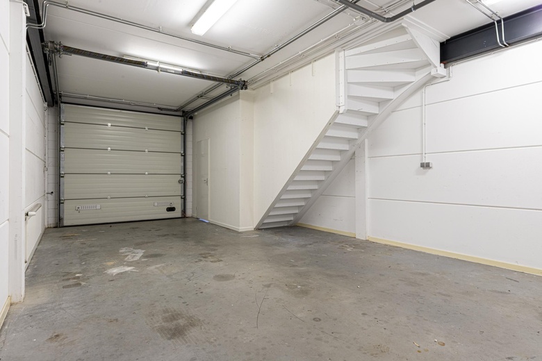 BedrijfsruimteaanCoenecoop 3 B 6<br/> inWaddinxveen