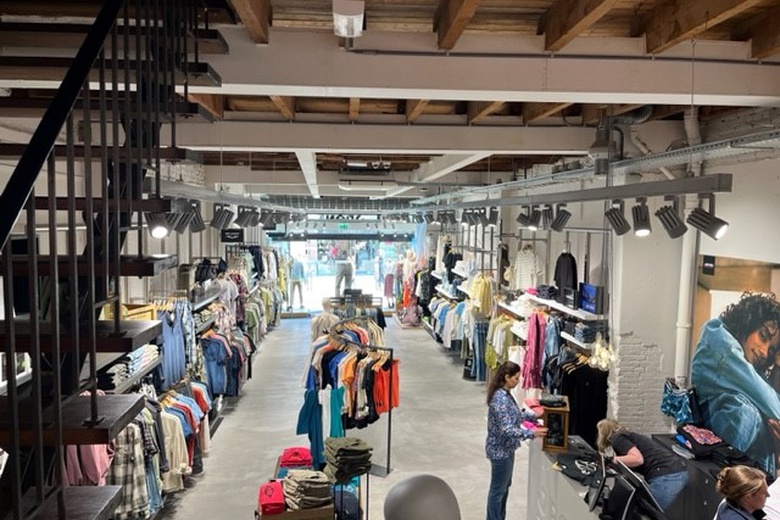 Bekijk foto 3 in  aan de  in 