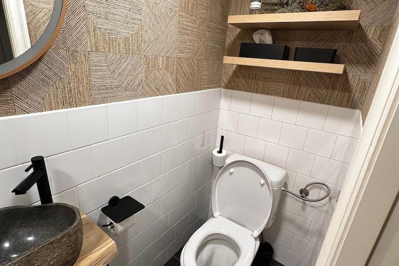 WinkelruimteaanVos in tuinstraat 3<br/> inDen Haag WinkelruimteaanVos in tuinstraat 3<br/> inDen Haag