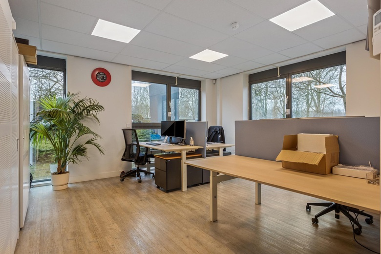 BedrijfsruimteaanZandzuigerstraat 52<br/> inAlmere BedrijfsruimteaanZandzuigerstraat 52<br/> inAlmere