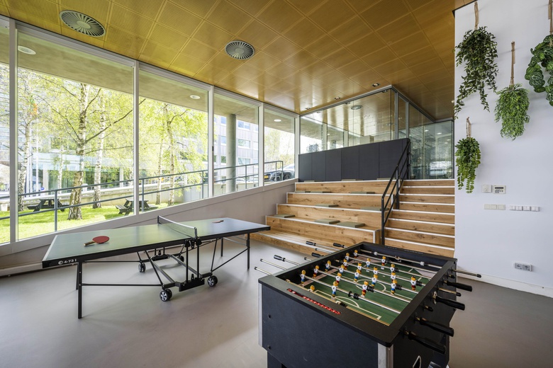 KantoorruimteaanStationsplein-ZW 983<br/> inSchiphol