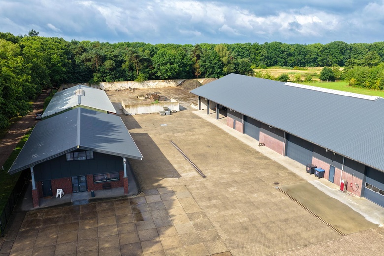 BedrijfsruimteaanMgr.Hermuslaan 70<br/> inSint Michielsgestel