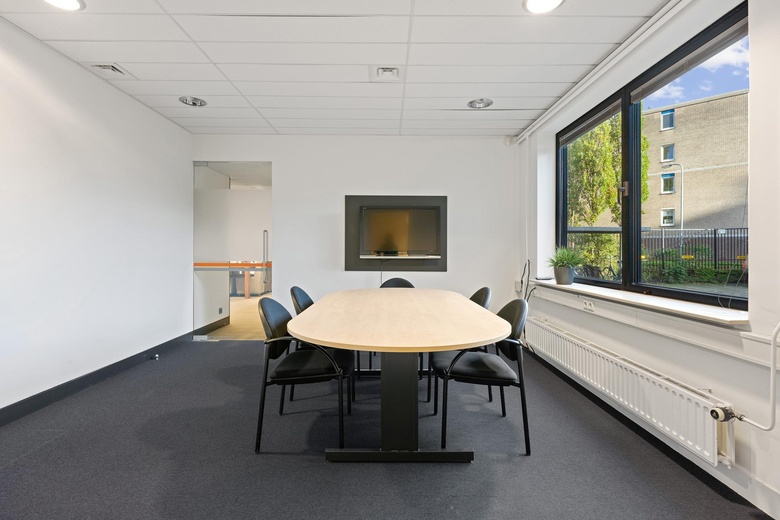 KantoorruimteaanStationsweg 41<br/> inZwijndrecht KantoorruimteaanStationsweg 41<br/> inZwijndrecht