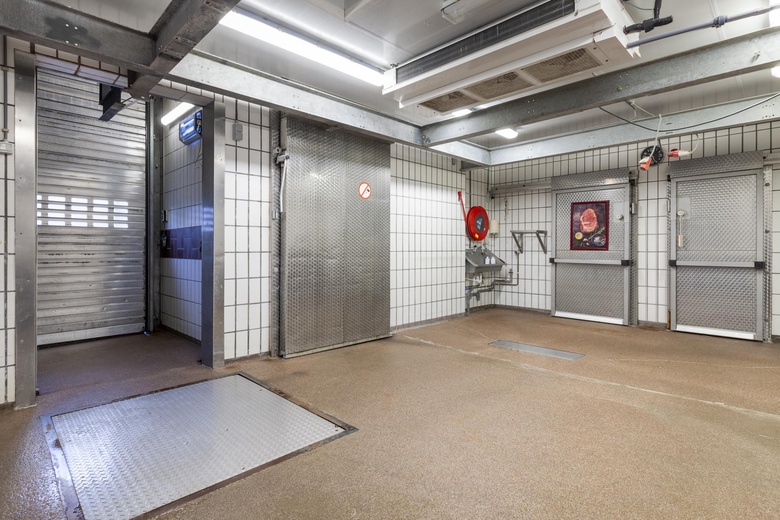 BedrijfsruimteaanW. Poolmanstraat 14<br/> inDriebruggen BedrijfsruimteaanW. Poolmanstraat 14<br/> inDriebruggen