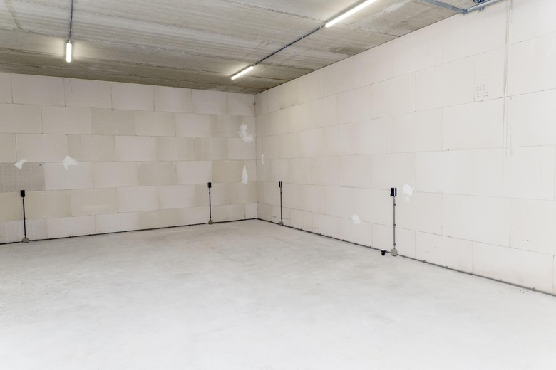 BedrijfsruimteaanZonnehorst 13 f<br/> inZutphen