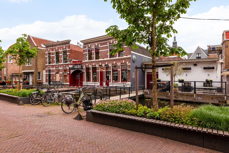 Bekijk foto 1 van Zeugstraat 5 Bekijk foto 1 van Zeugstraat 5