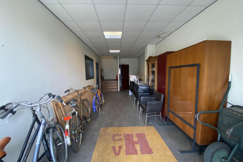 BedrijfsruimteaanElzenweg 19<br/> inWaalwijk BedrijfsruimteaanElzenweg 19<br/> inWaalwijk