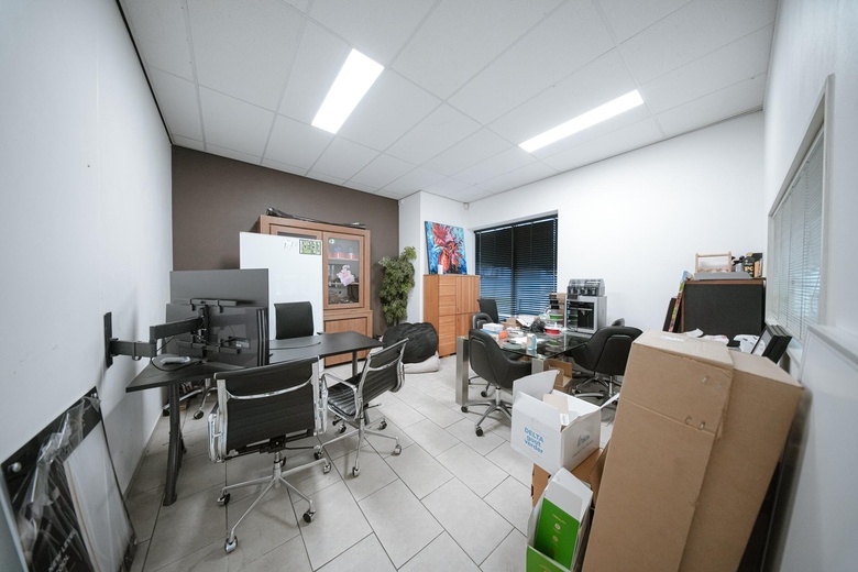 BedrijfsruimteaanOostwijk 1 A<br/> inUden