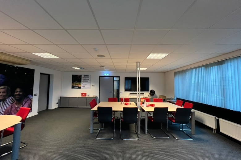 BedrijfsruimteaanTsjukemarwei 12<br/> inSint Nicolaasga