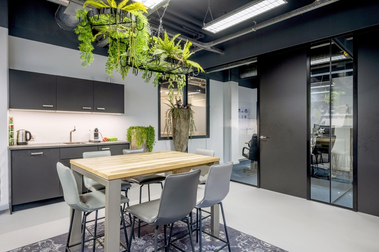 KantoorruimteaanOverschiestraat 176<br/> inAmsterdam