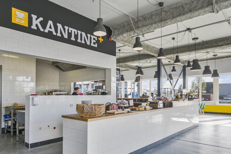 KantoorruimteaanHoefsmidstraat 41<br/> inHoogvliet KantoorruimteaanHoefsmidstraat 41<br/> inHoogvliet