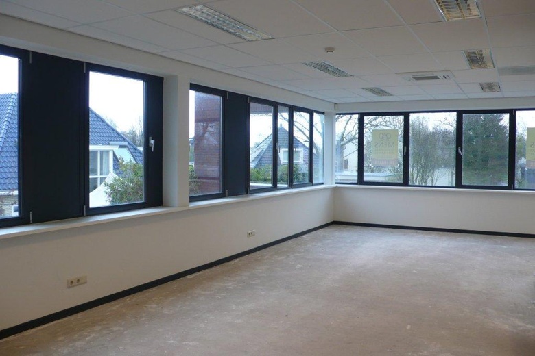 BedrijfsruimteaanVennestraat 4<br/> inLisse