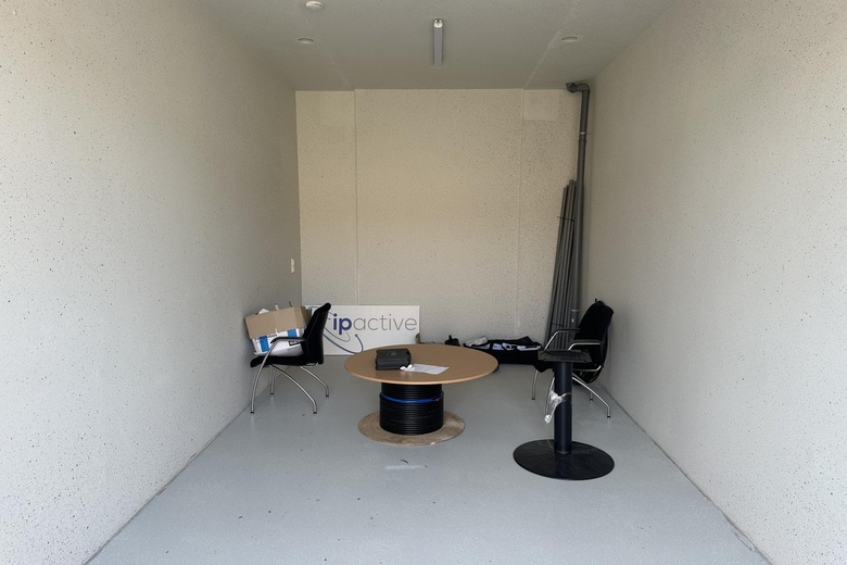 BedrijfsruimteaanTitaniumweg 300<br/> inAlphen aan den Rijn