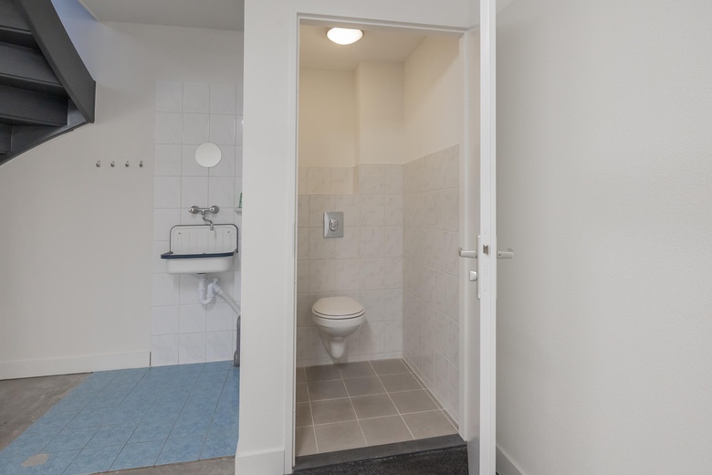 BedrijfsruimteaanMeer en Duin 255<br/> inLisse