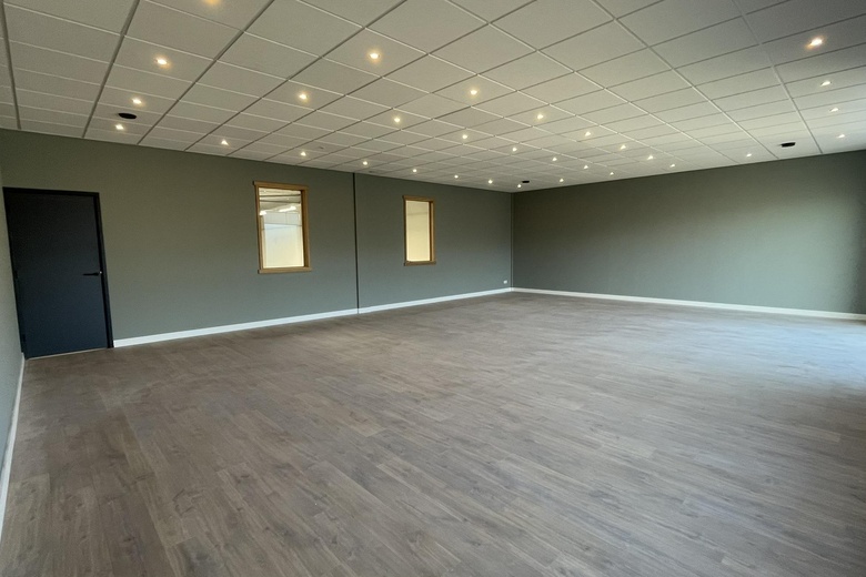 BedrijfsruimteaanEekboerstraat 28 f<br/> inOldenzaal