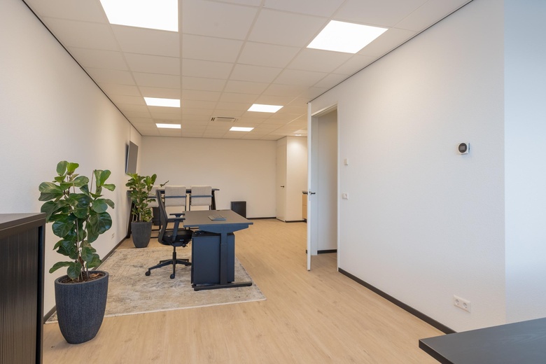 BedrijfsruimteaanWasbeekerlaan 44<br/> inSassenheim