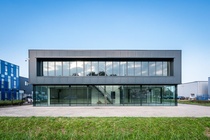 Bekijk foto 2 van eenheid 1 aan de Boezemweg 15 in Oude-Tonge