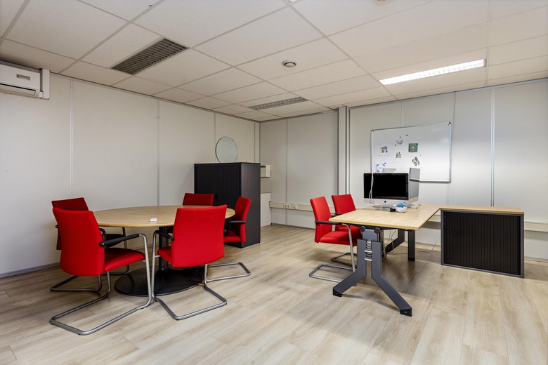 KantoorruimteaanIndustrieweg 33 - 40<br/> inIJsselstein KantoorruimteaanIndustrieweg 33 - 40<br/> inIJsselstein