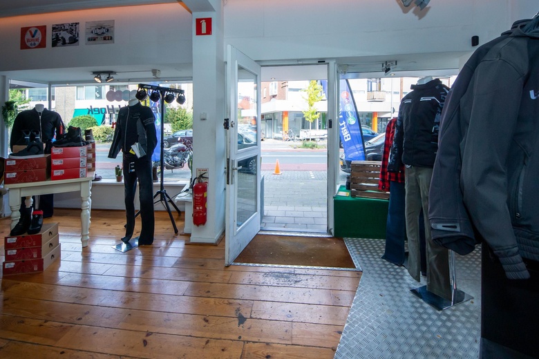 WinkelruimteaanEverard Meysterweg 54 A<br/> inAmersfoort WinkelruimteaanEverard Meysterweg 54 A<br/> inAmersfoort