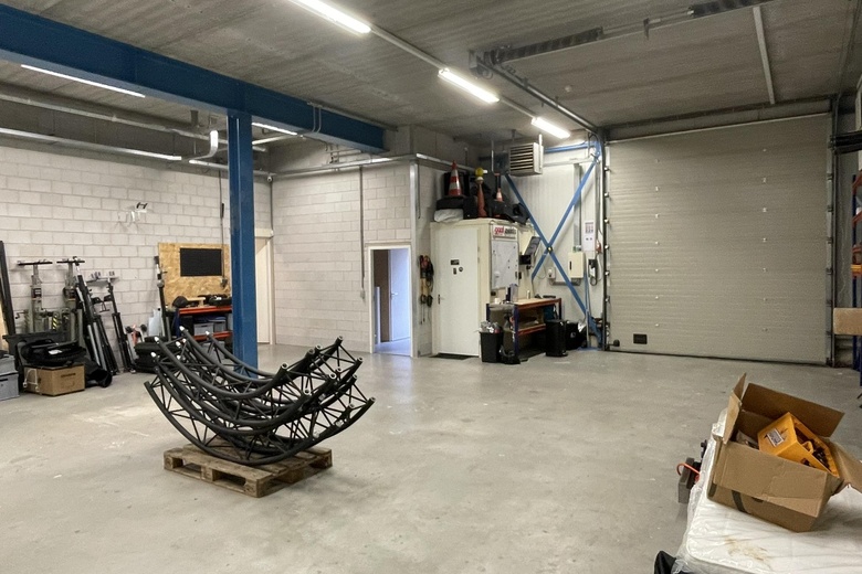 BedrijfsruimteaanVlotlaan 210<br/> inMonster BedrijfsruimteaanVlotlaan 210<br/> inMonster