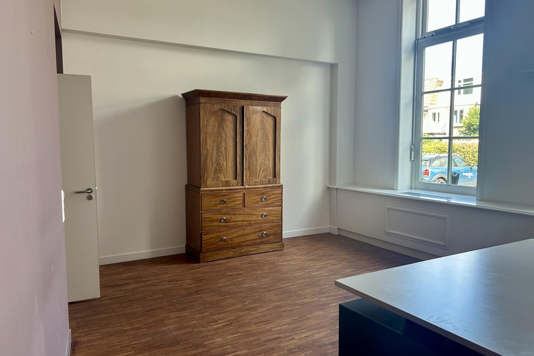 KantoorruimteaanRhijngeesterstraatweg 40 D<br/> inOegstgeest KantoorruimteaanRhijngeesterstraatweg 40 D<br/> inOegstgeest