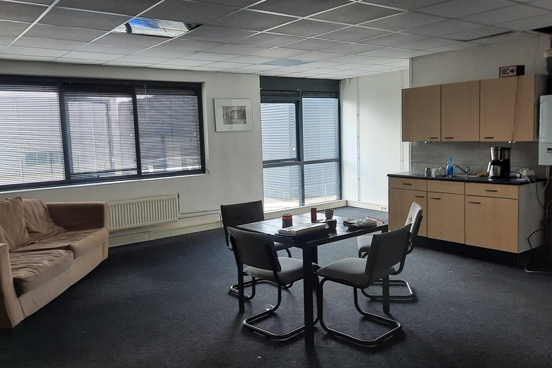BedrijfsruimteaanBijsterhuizen 2136<br/> inWijchen BedrijfsruimteaanBijsterhuizen 2136<br/> inWijchen