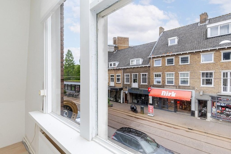 WinkelruimteaanBergse Dorpsstraat 112<br/> inRotterdam