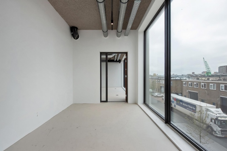 KantoorruimteaanSaturnusstraat 22 D<br/> inDen Haag KantoorruimteaanSaturnusstraat 22 D<br/> inDen Haag