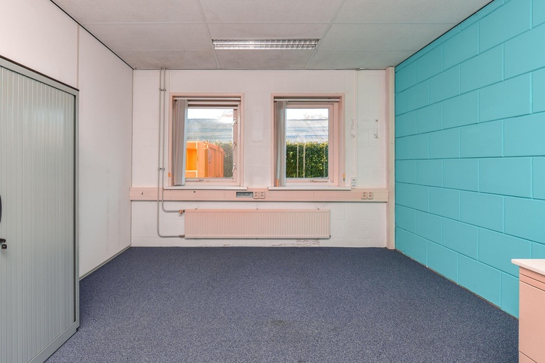 KantoorruimteaanEendrachtstraat 31<br/> inTerschuur KantoorruimteaanEendrachtstraat 31<br/> inTerschuur