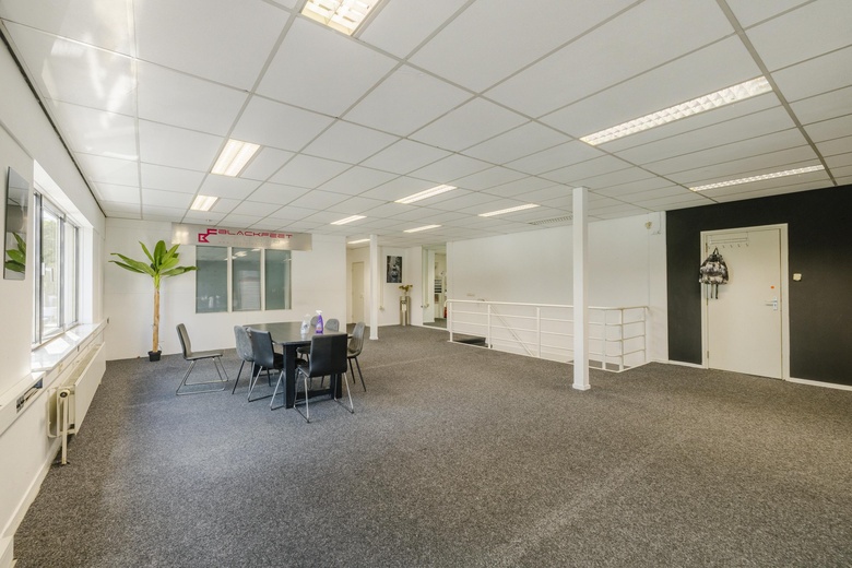 BedrijfsruimteaanLemelerbergweg 60<br/> inAmsterdam