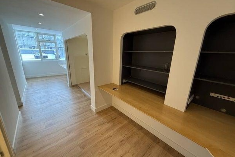 KantoorruimteaanBloemkwekersstraat 72C<br/> inRotterdam