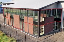 Bekijk foto 1 van eenheid 1 aan de Ondernemersweg 7 in Holten