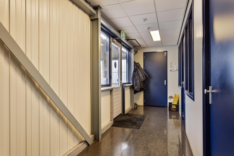 BedrijfsruimteaanDe Corantijn 28 F<br/> inZwaag BedrijfsruimteaanDe Corantijn 28 F<br/> inZwaag