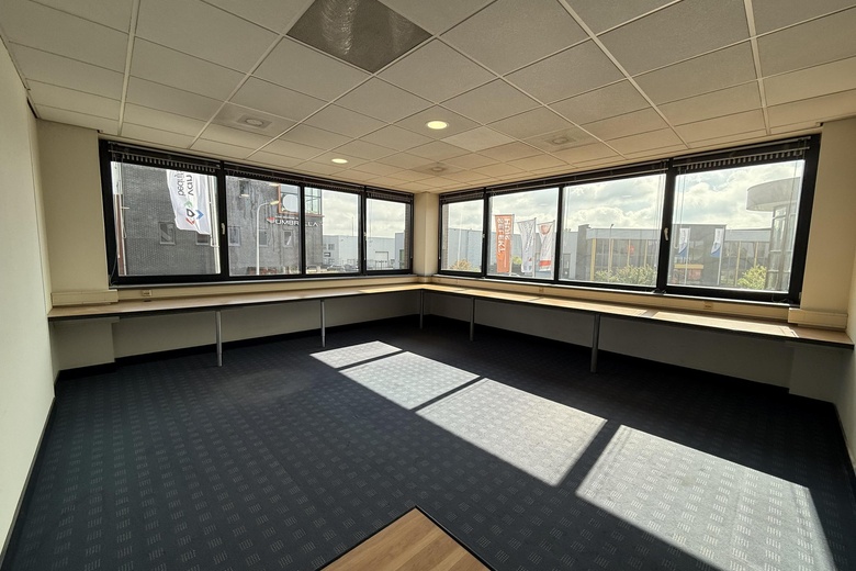 KantoorruimteaanAmbachtweg 12<br/> inMoordrecht