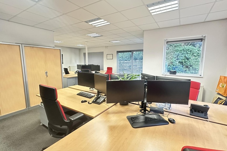 Kantoorruimteaanvan Heemstraweg-west 2<br/> inZaltbommel