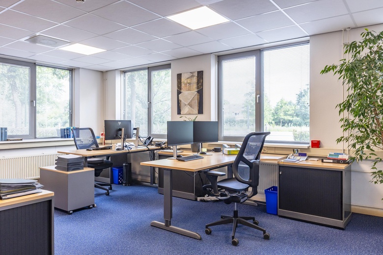 KantoorruimteaanHuizermaatweg 352<br/> inHuizen KantoorruimteaanHuizermaatweg 352<br/> inHuizen