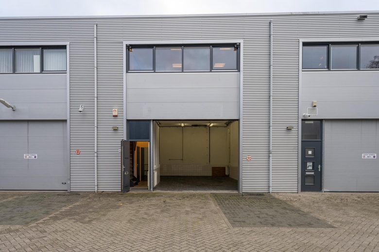 Bekijk foto 1 van Xenonstraat 61